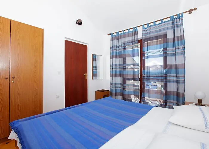 Apartments By The Sea Prizba, Korcula - 12648 Апартаменты Прижба