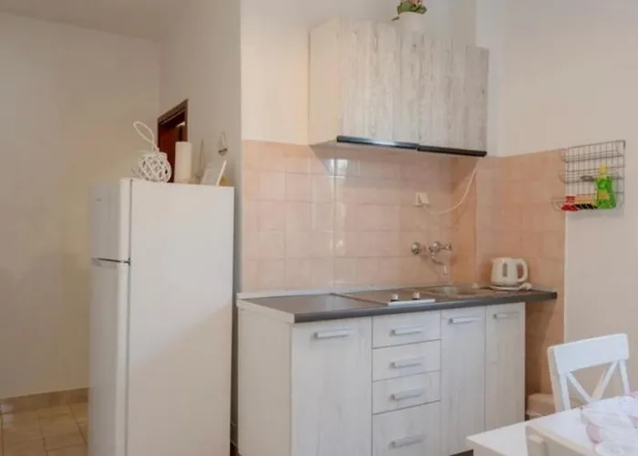 Apartments By The Sea Prizba, Korcula - 12648 Апартаменты