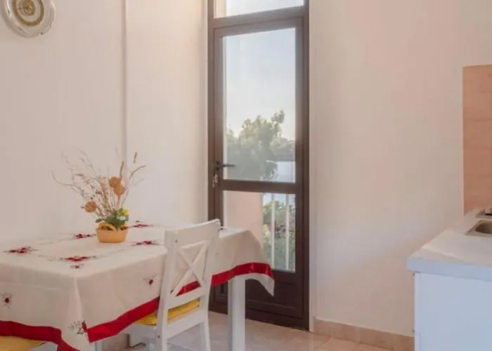 Apartments By The Sea Prizba, Korcula - 12648 Апартаменты